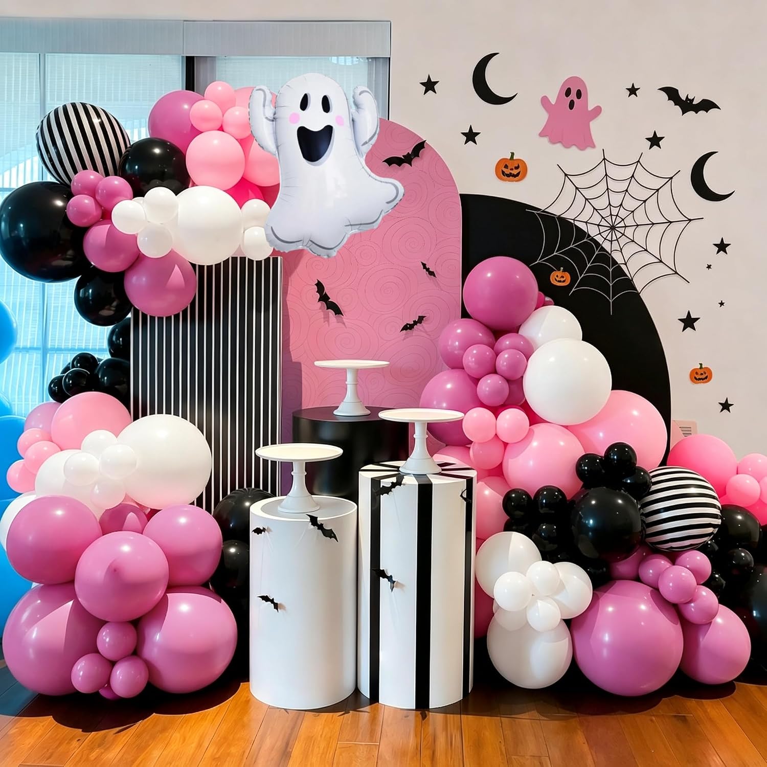 Cute Ghost Halloween Balloons  - огляд і ціна Balloon Arch Kit